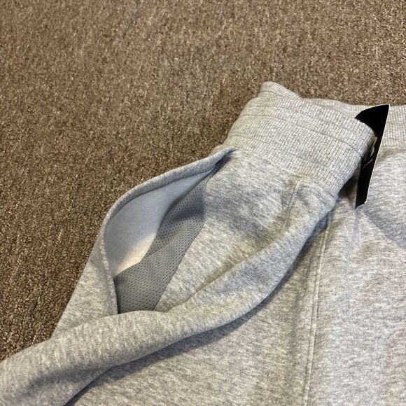 (2) Under Armour  Seton Hall Pirates Basketball Shorts Men XL - Brand New - Picture 14 of 16